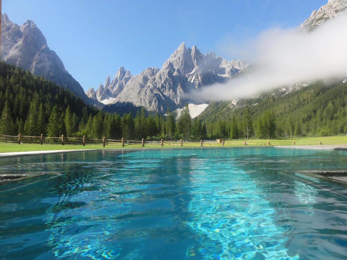 Hotel Dolomitenhof & Chalet Alte Post Sexten Eksteriør bilde