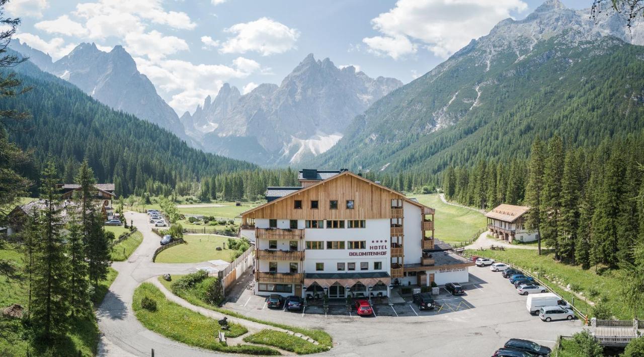 Hotel Dolomitenhof & Chalet Alte Post Sexten Eksteriør bilde