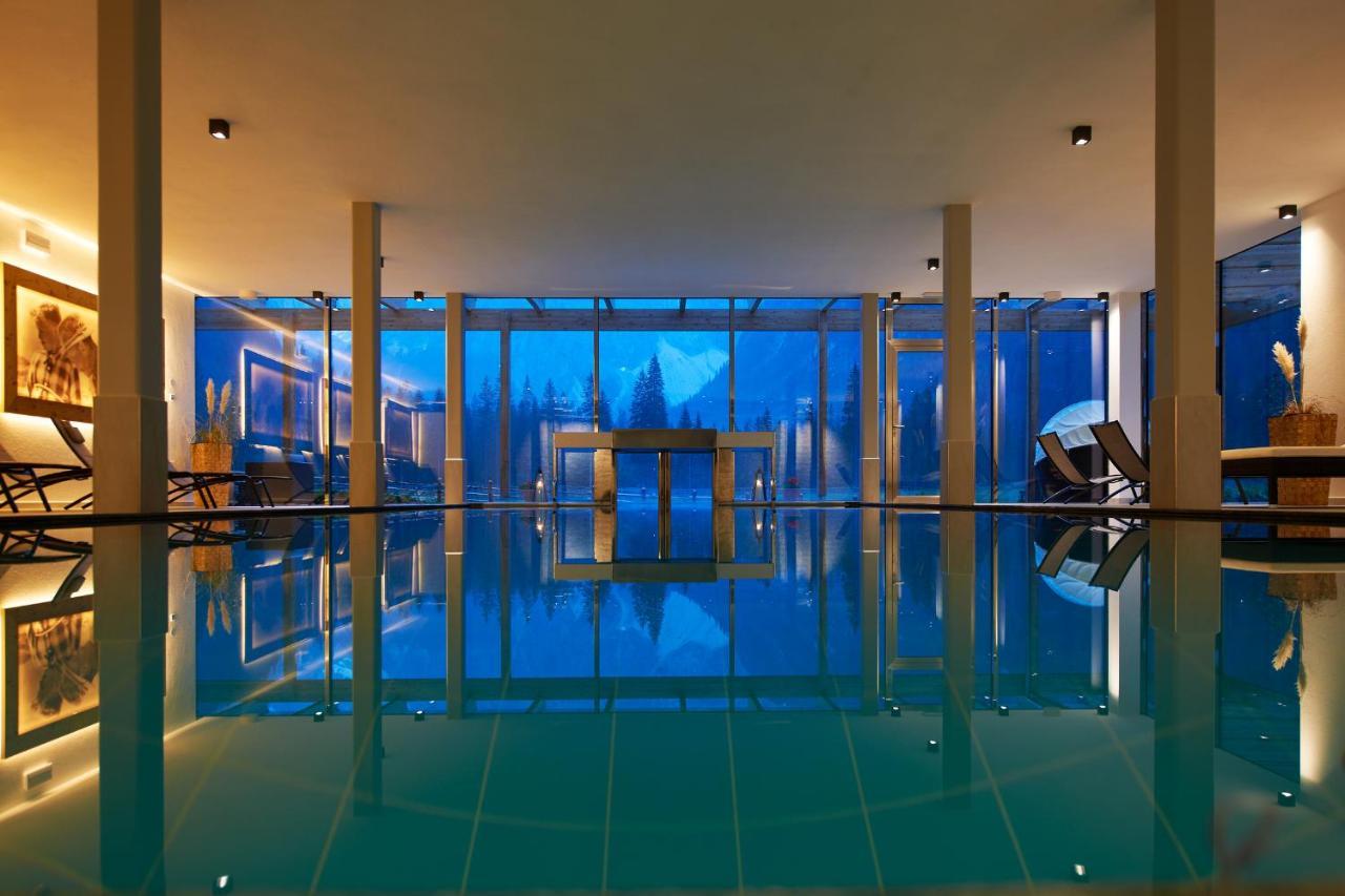 Hotel Dolomitenhof & Chalet Alte Post Sexten Eksteriør bilde