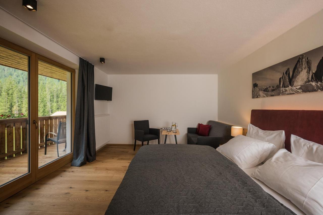 Hotel Dolomitenhof & Chalet Alte Post Sexten Eksteriør bilde