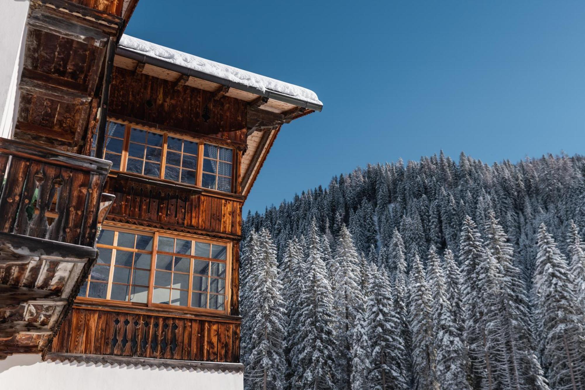 Hotel Dolomitenhof & Chalet Alte Post Sexten Eksteriør bilde