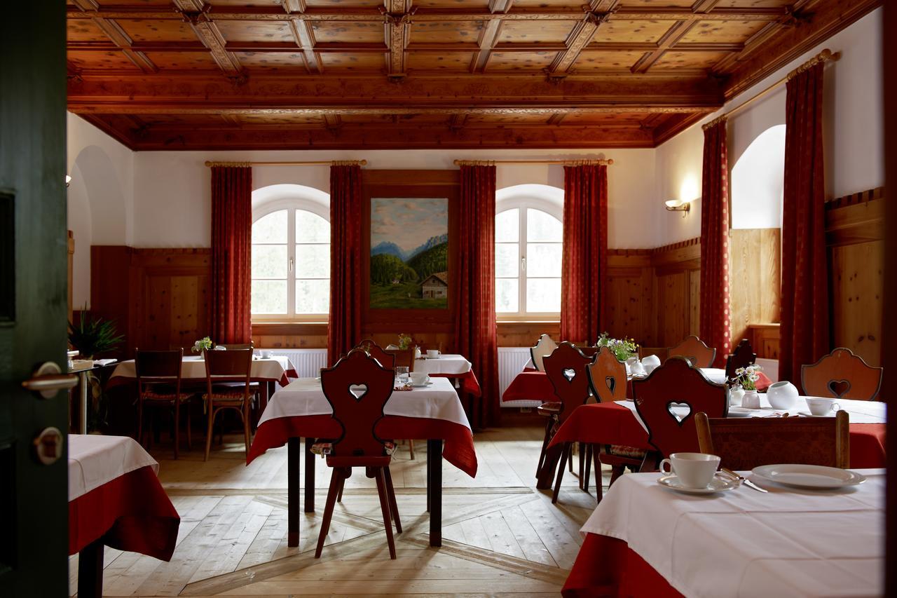 Hotel Dolomitenhof & Chalet Alte Post Sexten Eksteriør bilde